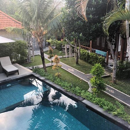 Bed and Breakfast Isola D'oro lembongan Nusa Lembongan Esterno foto