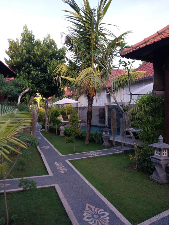 Bed and Breakfast Isola D'oro lembongan Nusa Lembongan Esterno foto