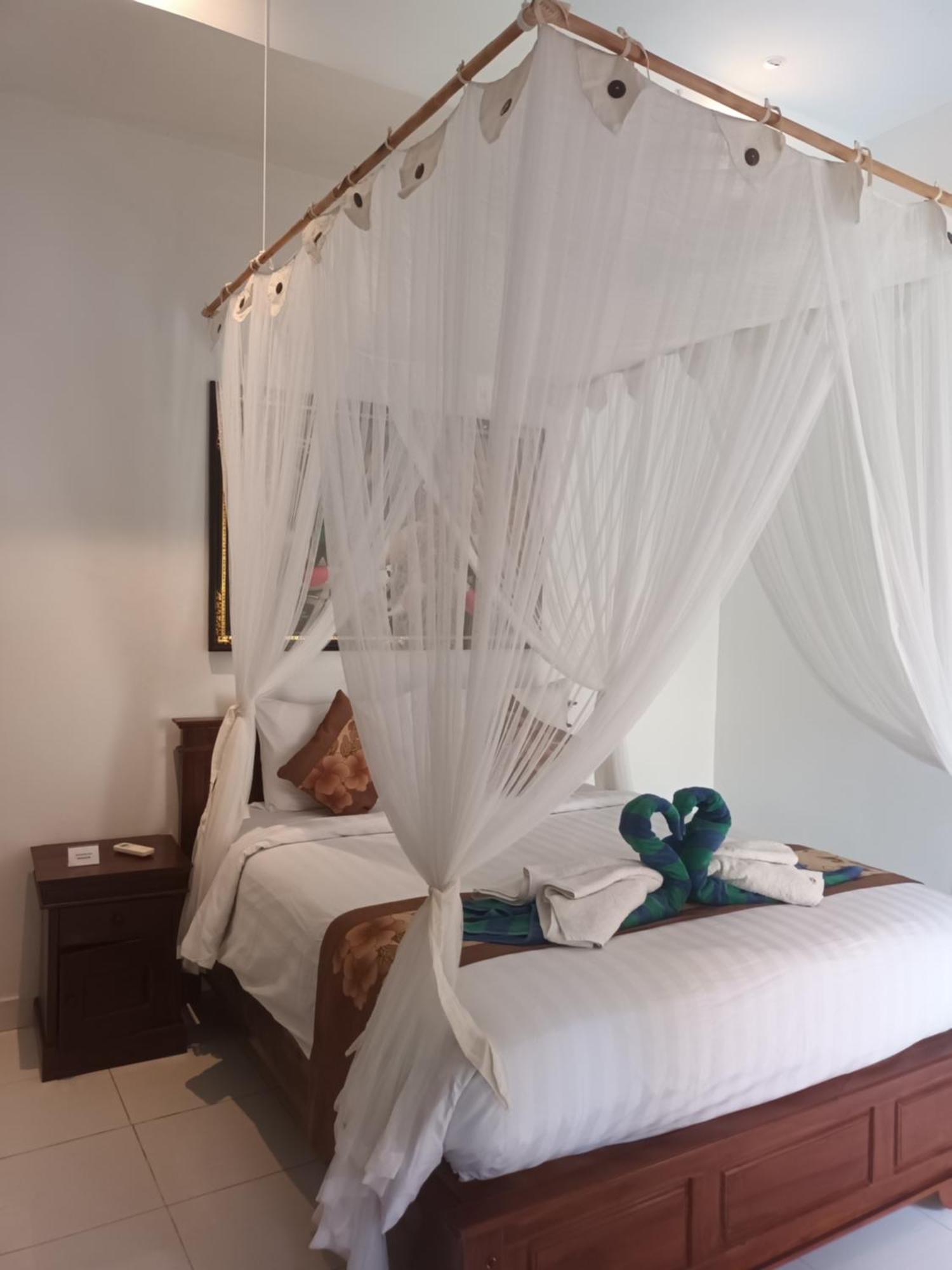 Bed and Breakfast Isola D'oro lembongan Nusa Lembongan Esterno foto