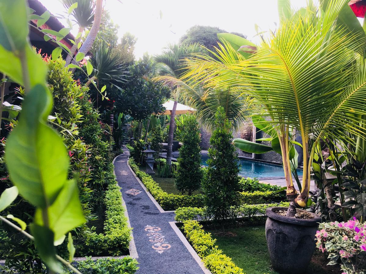 Bed and Breakfast Isola D'oro lembongan Nusa Lembongan Esterno foto