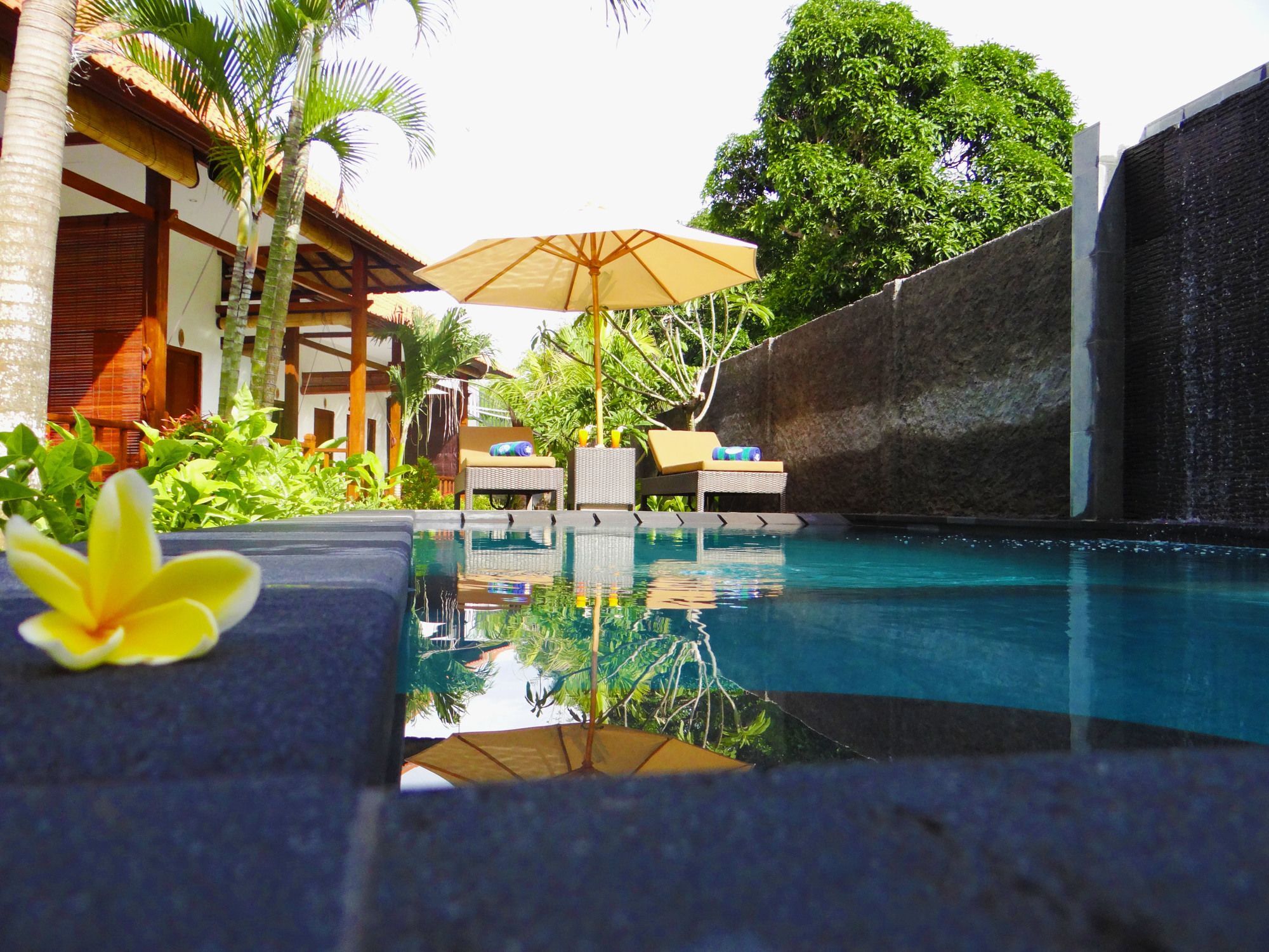 Bed and Breakfast Isola D'oro lembongan Nusa Lembongan Esterno foto